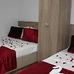 Rozza Hotel