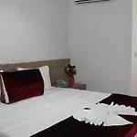 Rozza Hotel